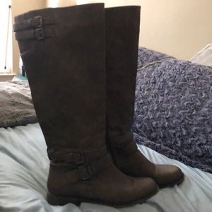 Gorgeous Grey Knee-high Boots Size 11